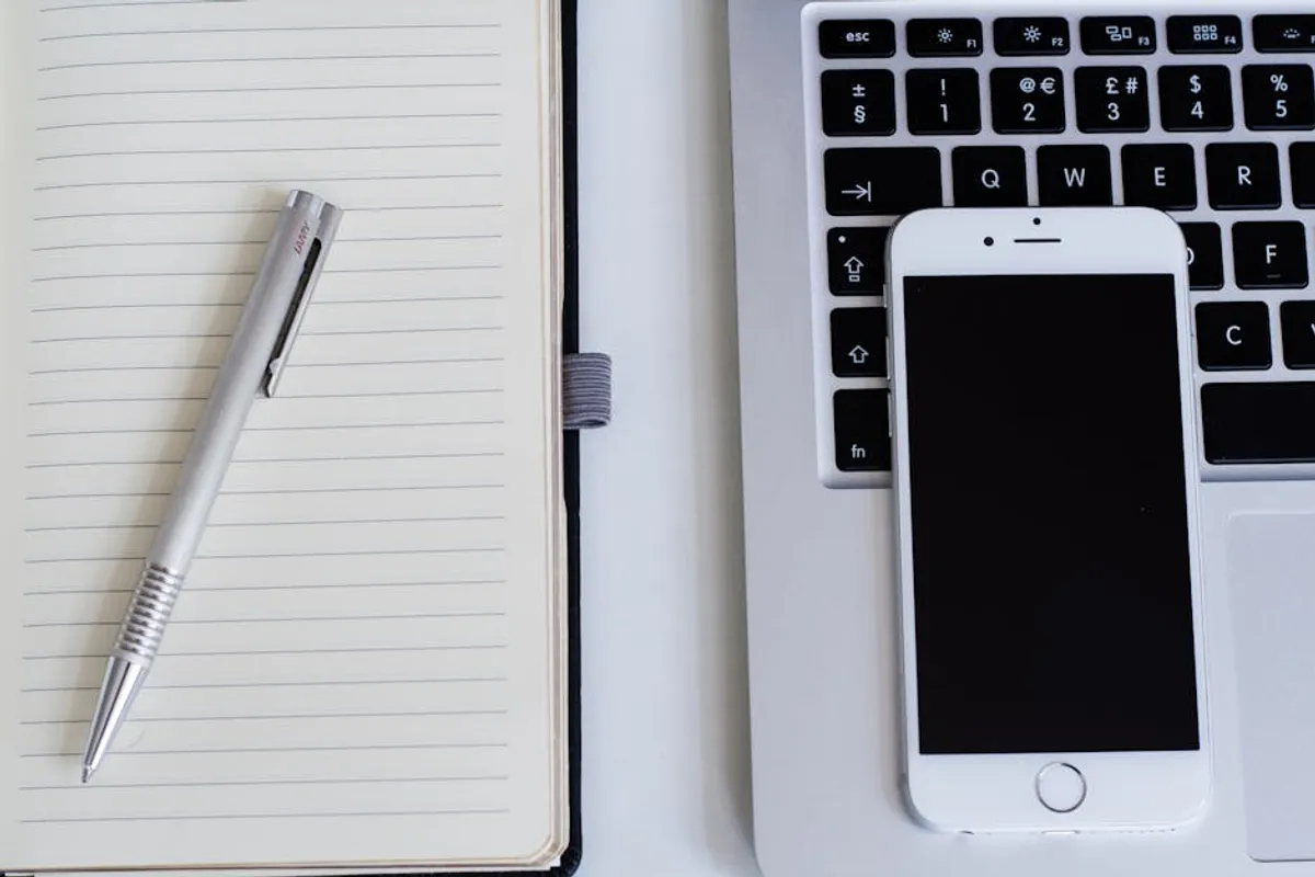 How to Write Destination Guides That Readers Trust