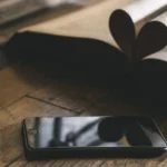What Does A White Heart Mean: Meaning, Examples, and How to Use It